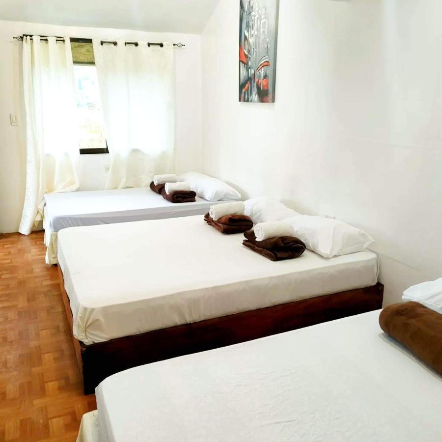 Siargao Tropic Hostel General Luna  Buitenkant foto