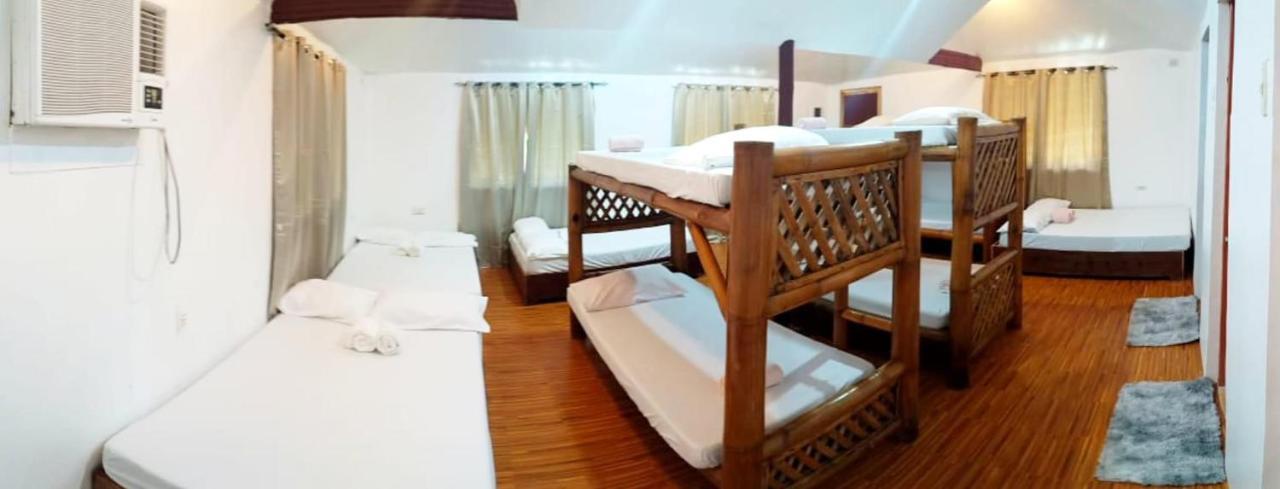 Siargao Tropic Hostel General Luna  Buitenkant foto